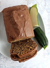 Zucchinikuchen Rezept mit Schoko und Nuss Thermomix | bäckerina.de