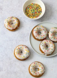Donuts Rezept mit Zuckerguss | bäckerina.de